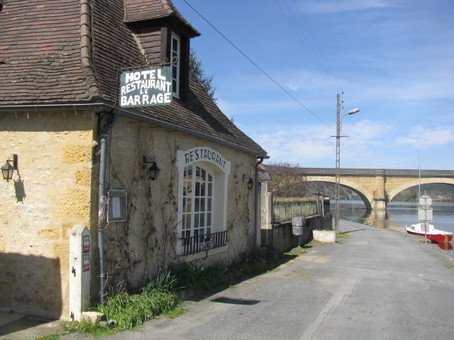 Le Barrage Hotell Mauzac-et-Grand-Castang Eksteriør bilde
