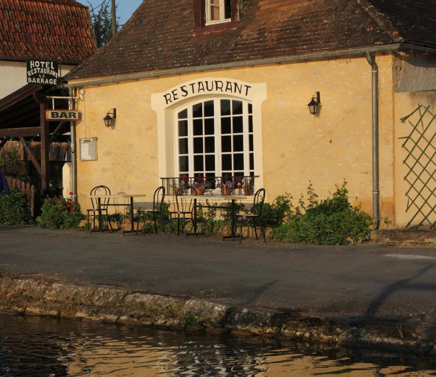 Le Barrage Hotell Mauzac-et-Grand-Castang Eksteriør bilde